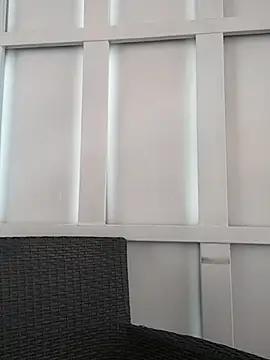 ELLA KELLY online show from January 3, 12:08 pm