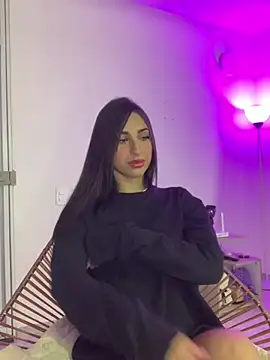 Snapshot of MelodyAdamss chatting on February 22, 2:45 am MelodyAdamss online show from February 22, 2:45 am