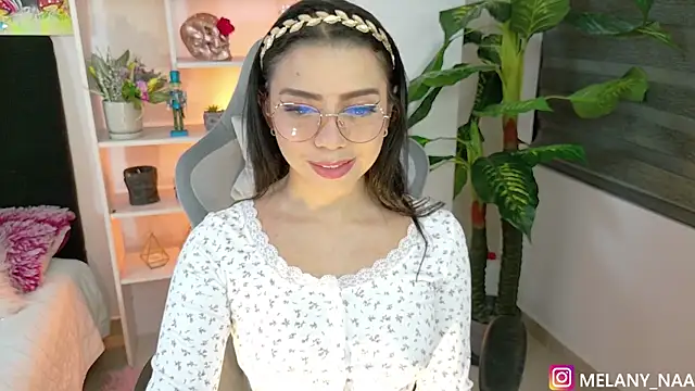 Snapshot of melany_naa chatting on September 26, 12:58 am melany naa online show from September 26, 12:58 am