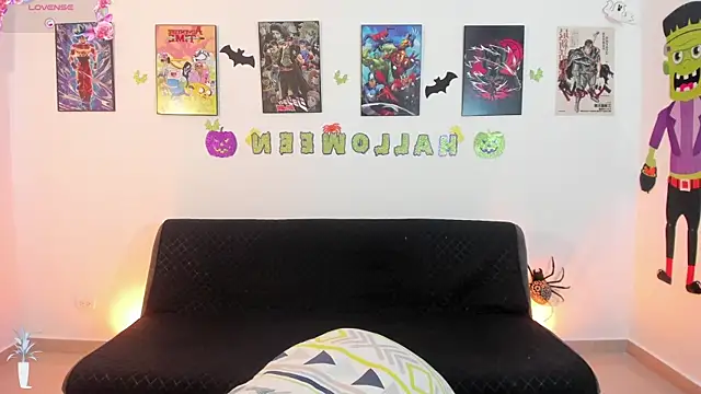 Snapshot of jonathanjoestar_ chatting on October 14, 9:26 pm jonathanjoestar online show from October 14, 9:26 pm