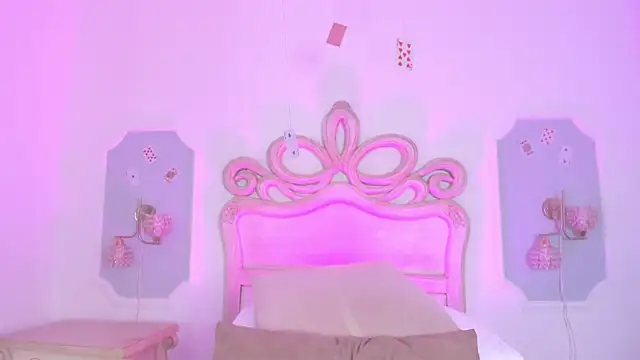 Sara  Williams online show from January 11, 3:55 am