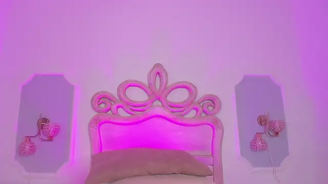 Sara  Williams online show from January 14, 3:56 am