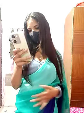 Snapshot of Payal-Love143 chatting on December 18, 5:10 pm Payal-Love143 online show from December 18, 5:10 pm