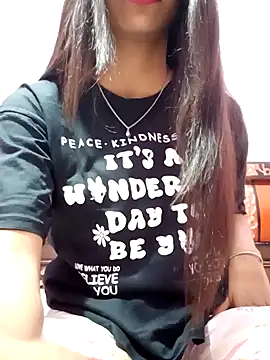 Snapshot of Payal-Love143 chatting on January 31, 10:20 am Payal-Love143 online show from January 31, 10:20 am