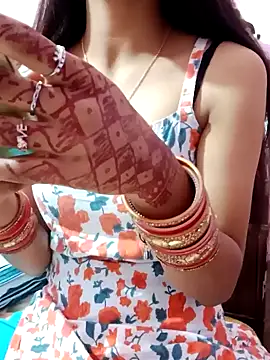 Snapshot of Payal-Love143 chatting on February 7, 6:02 pm Payal-Love143 online show from February 7, 6:02 pm