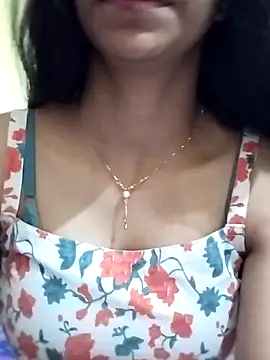 Snapshot of Payal-Love143 chatting on September 21, 5:25 pm Payal-Love143 online show from September 21, 5:25 pm