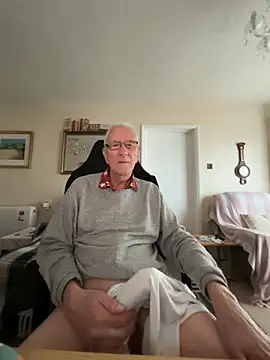 cutaboverest online show from March 8, 4:00 pm