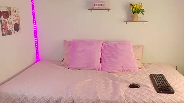 Snapshot of Atenea_Makri chatting on January 30, 12:07 am Atenea Makri online show from January 30, 12:07 am