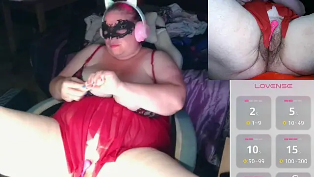 Snapshot of BBW-Ginger chatting on May 29, 10:08 pm BBW-Ginger online show from May 29, 10:08 pm