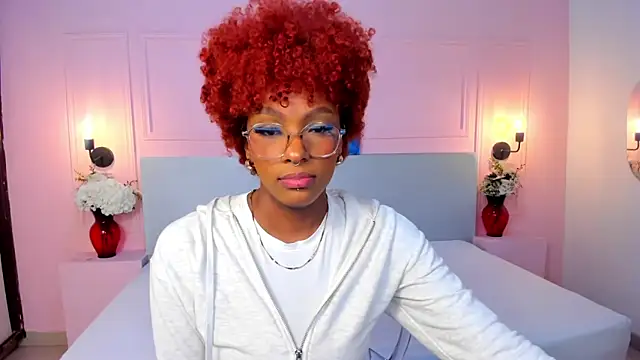 Snapshot of LiannaDixon chatting on January 28, 1:59 pm LiannaDixon online show from January 28, 1:59 pm