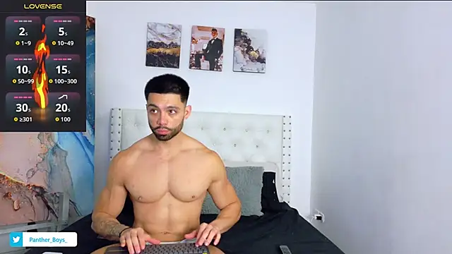 Mackenzzie 777  online show from November 7, 7:47 pm