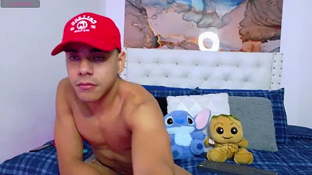 Mackenzzie 777  online show from December 18, 6:19 am