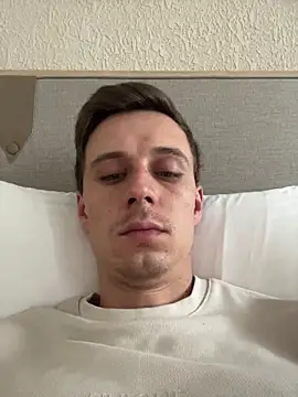 dedewr online show from November 26, 10:38 am