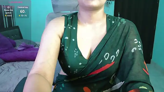 Snapshot of Jass-Karan chatting on November 2, 8:55 pm Jass-Karan online show from November 2, 8:55 pm