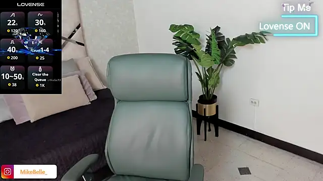 mike belle online show from October 11, 7:56 pm