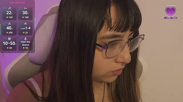 emitaa17228o online show from November 4, 7:46 pm