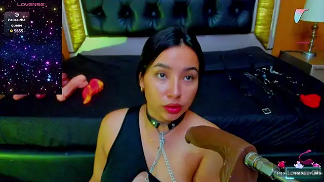 AniEvans  online show from October 20, 11:21 am