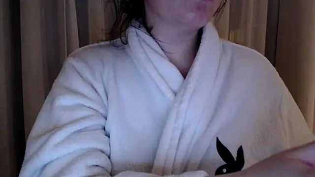 Sandysecret online show from March 11, 8:31 pm