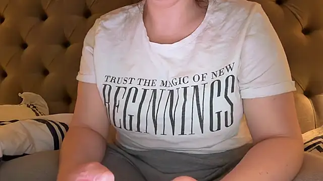 Snapshot of Sandysecret chatting on February 5, 7:51 pm Sandysecret online show from February 5, 7:51 pm