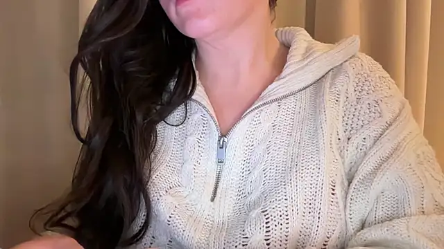 Snapshot of Sandysecret chatting on February 12, 8:26 pm Sandysecret online show from February 12, 8:26 pm