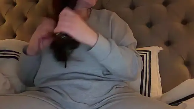 Snapshot of Sandysecret chatting on March 15, 8:15 pm Sandysecret online show from March 15, 8:15 pm