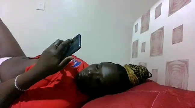 arianadee1999 online show from March 23, 8:15 am