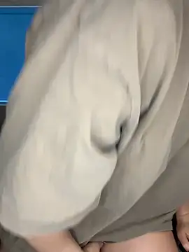 nerdynina online show from February 1, 9:24 pm