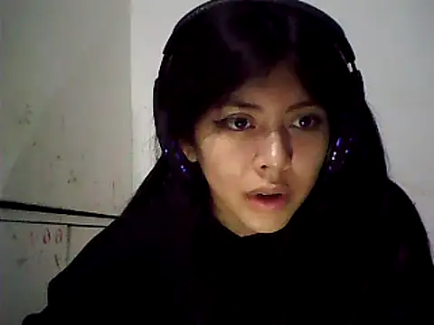 Snapshot of chinanochina chatting on March 13, 6:37 am chinanochina online show from March 13, 6:37 am