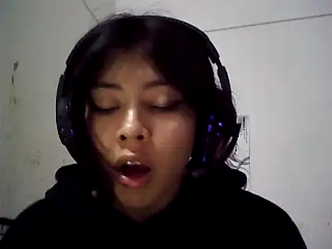 Snapshot of chinanochina chatting on March 14, 3:48 am chinanochina online show from March 14, 3:48 am