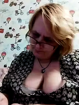 Forest-Lady online show from March 13, 4:45 pm