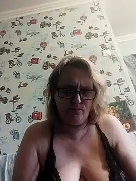 Forest-Lady online show from October 29, 7:21 am