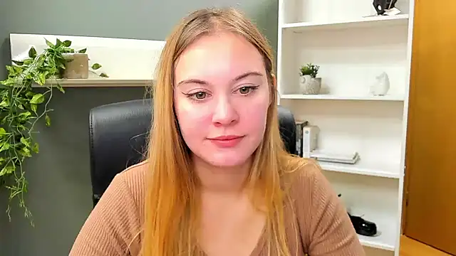 kitty valeria online show from January 12, 10:56 am