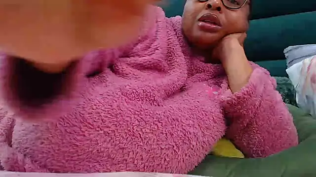 Snapshot of GoddessTitts chatting on May 13, 2:14 pm GoddessTitts online show from May 13, 2:14 pm