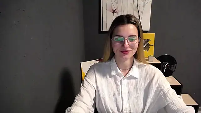 lady olivia  online show from February 26, 3:11 pm