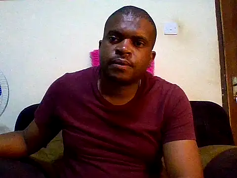 Snapshot of lui_cuuty chatting on September 22, 5:48 pm lui cuuty online show from September 22, 5:48 pm