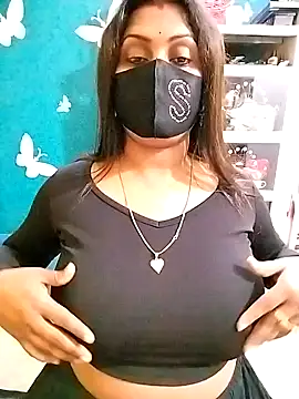 Snapshot of Riya_Sexy_Baby chatting on December 11, 3:02 am Riya Sexy Baby online show from December 11, 3:02 am