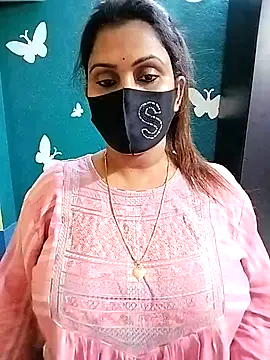 Snapshot of Riya_Sexy_Baby chatting on March 2, 2:32 pm Riya Sexy Baby online show from March 2, 2:32 pm