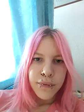 Kamala Adele online show from February 10, 7:56 am