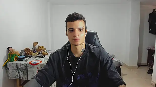 Snapshot of Balo_lovers chatting on January 17, 5:19 pm Balo lovers online show from January 17, 5:19 pm