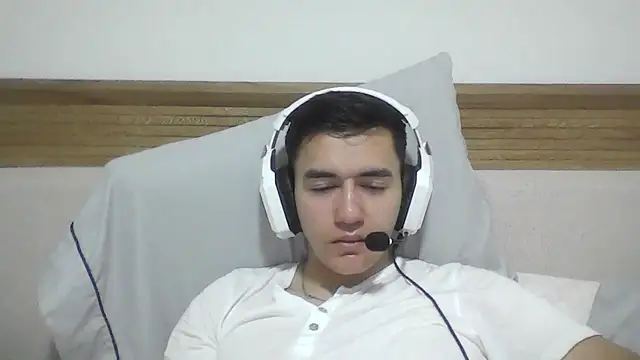 Estebitan vm online show from April 1, 4:35 am