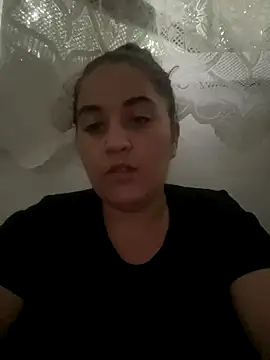 Snapshot of yzabell18 chatting on September 14, 3:44 pm yzabell18 online show from September 14, 3:44 pm