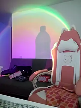 azumiichan online show from October 11, 12:10 am