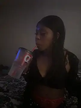 Snapshot of CamGirlLeanna chatting on February 6, 2:11 am CamGirlLeanna online show from February 6, 2:11 am