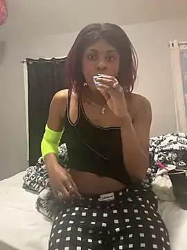 Snapshot of CamGirlLeanna chatting on February 14, 12:30 am CamGirlLeanna online show from February 14, 12:30 am