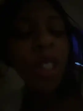 Snapshot of CamGirlLeanna chatting on February 28, 5:15 am CamGirlLeanna online show from February 28, 5:15 am