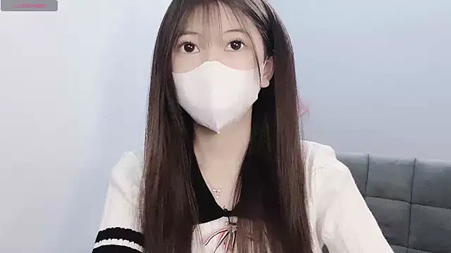 Snapshot of tanhxiu chatting on December 13, 1:55 pm tanhxiu online show from December 13, 1:55 pm