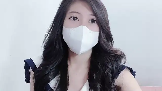 Snapshot of tanhxiu chatting on September 30, 2:00 pm tanhxiu online show from September 30, 2:00 pm