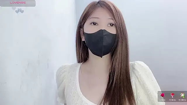 Snapshot of tanhxiu chatting on March 15, 12:11 pm tanhxiu online show from March 15, 12:11 pm