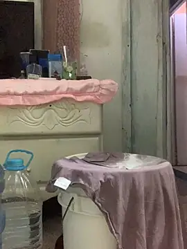 Snapshot of funpharoh1 chatting on October 20, 9:37 pm funpharoh1 online show from October 20, 9:37 pm