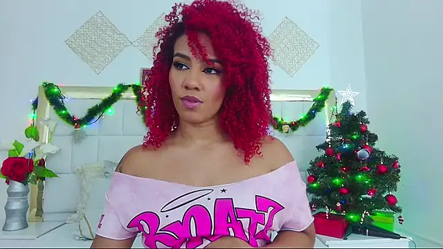 Snapshot of RubyRossel chatting on December 11, 12:23 am RubyRossel online show from December 11, 12:23 am